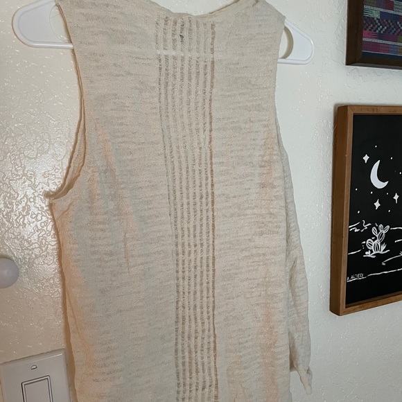 Cream lucky tank - Picture 7 of 7